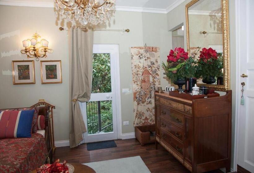 سوییت, Villa Di Malpasso