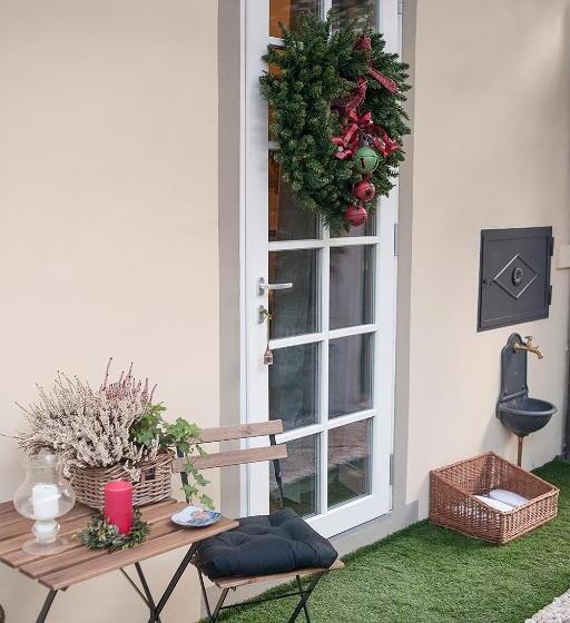 اتاق لوکس, Villa Di Malpasso