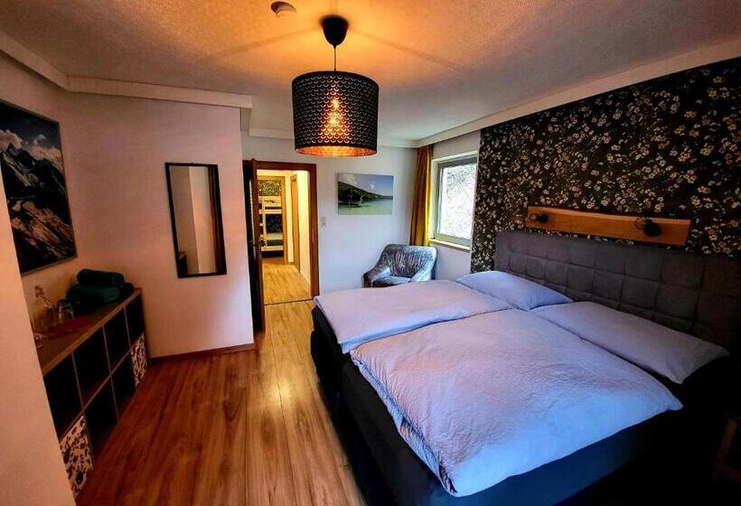 スタンダード４人部屋, Haus Peter