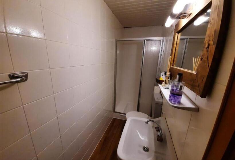 エコノミールーム, Haus Peter