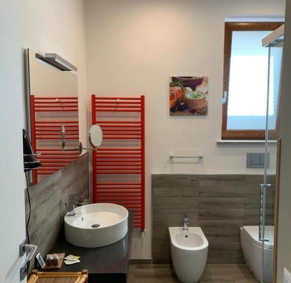 غرفة قياسية مطلّة علي البحر, Villa Zufrò