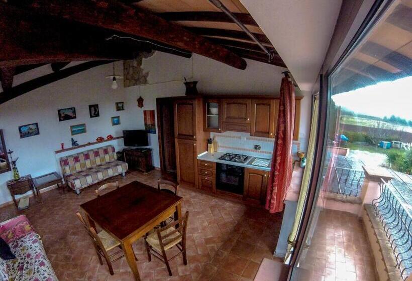 Apartamento 1 Dormitório com Sacada, Villa Enli
