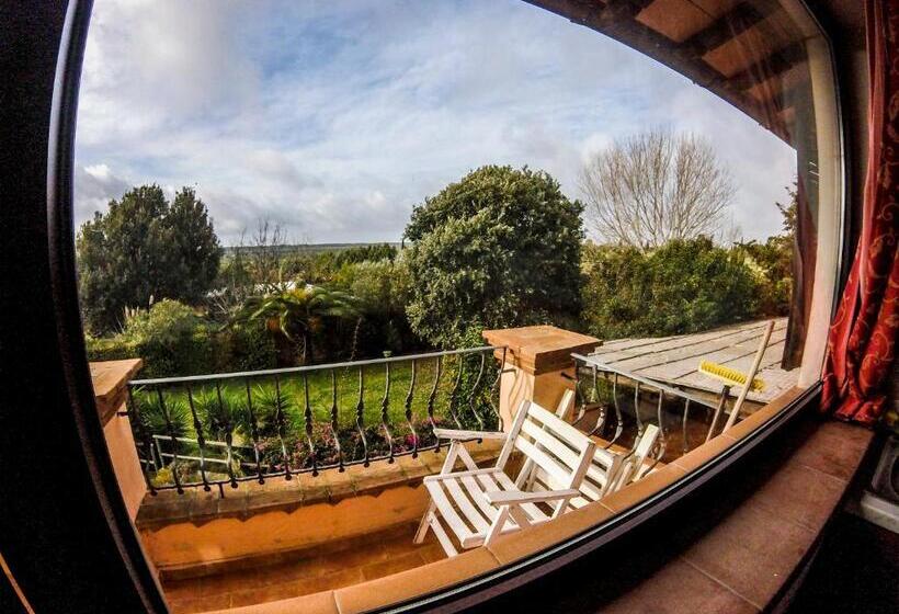 Apartamento 1 Dormitório com Sacada, Villa Enli