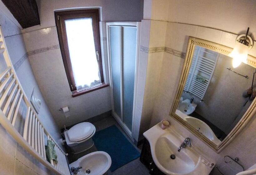 דירה בת חדר שינה 1 עם מרפסת, Villa Enli