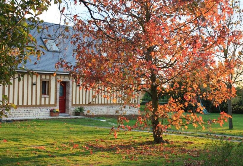 Семейный Номер Вид на Сад, Le Clos Marie