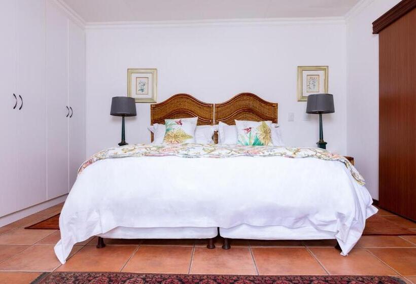 带大床的标准间, Olive Tree Farm