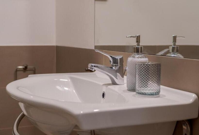 Номер Стандарт, Ca De Gianchi   Verdeblù