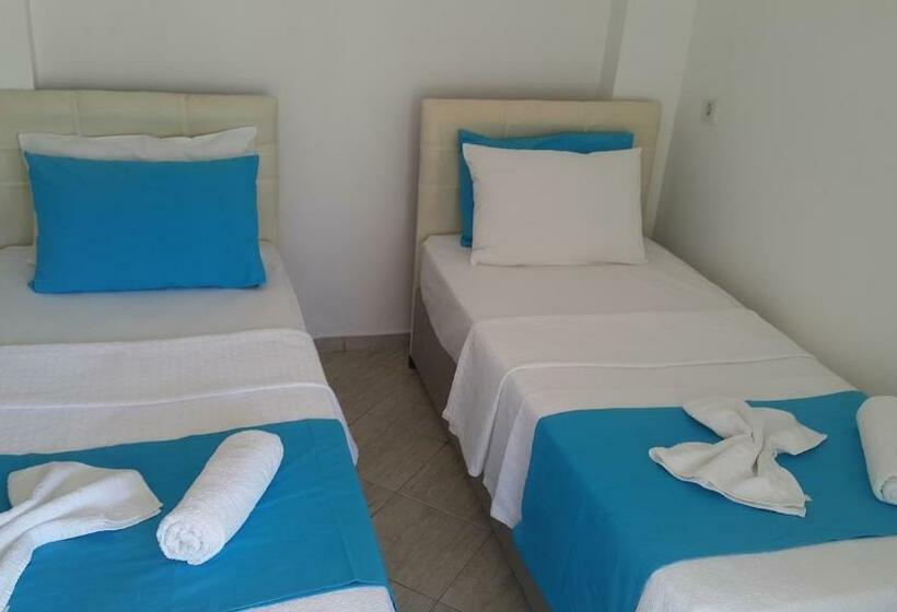 Quarto standart vista jardim, Degirmenli Konak