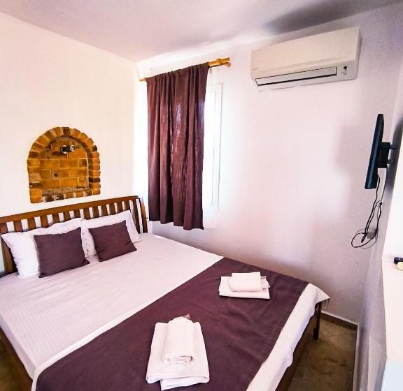 Quarto Triplo Comfort, Degirmenli Konak