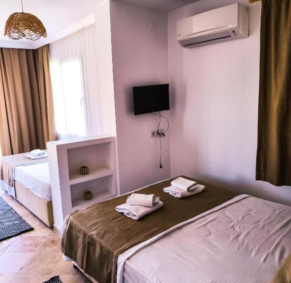 Quarto Triplo Comfort, Degirmenli Konak