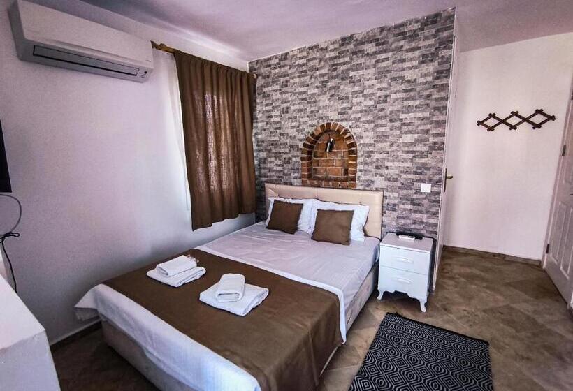 Quarto Triplo Comfort, Degirmenli Konak