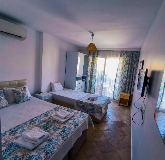 Quarto Triplo Comfort, Degirmenli Konak