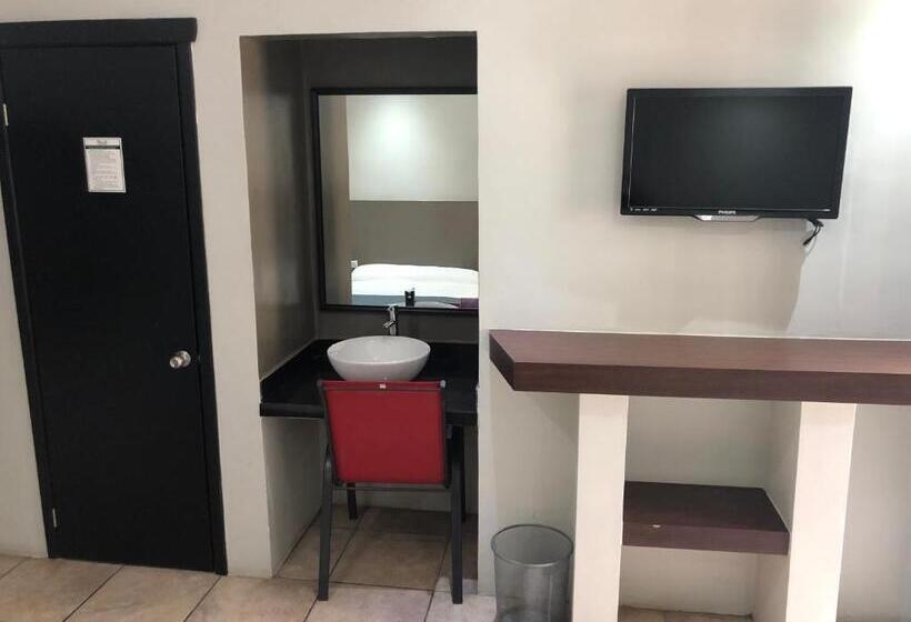 豪华房间, Raga Inn