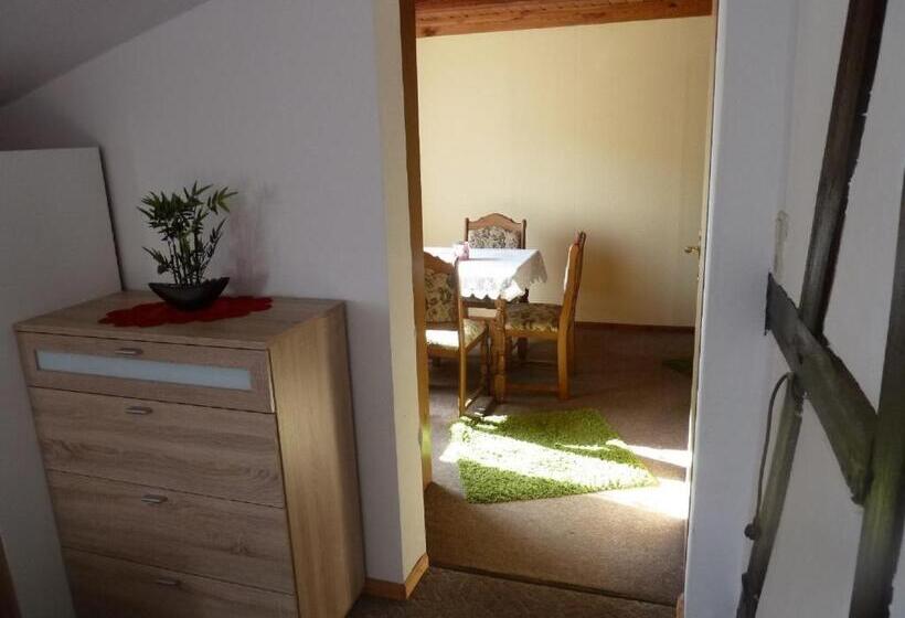 Standard room with outdoor bath, Gästehaus Am Schloßpark