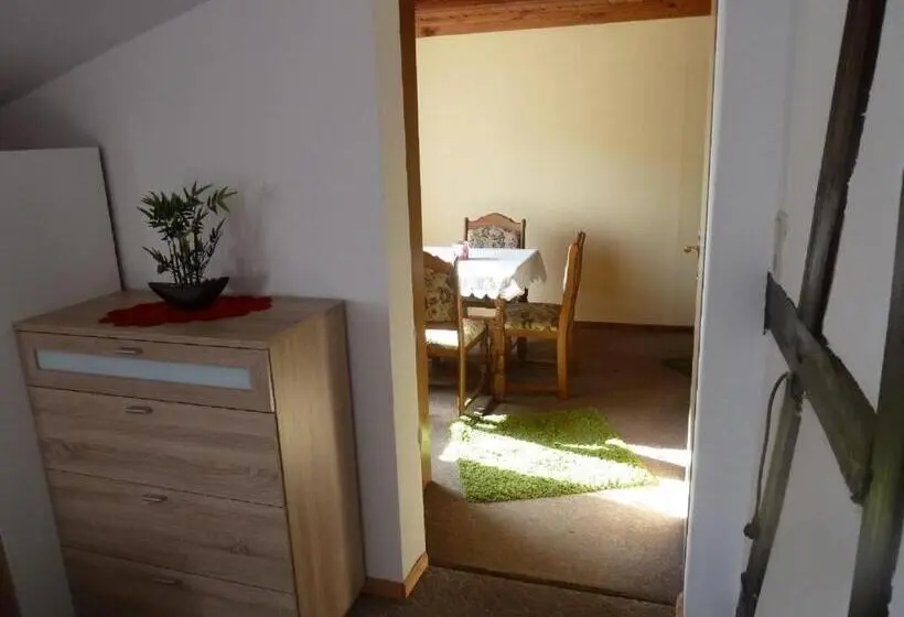 Standard room with outdoor bath, Gästehaus Am Schloßpark