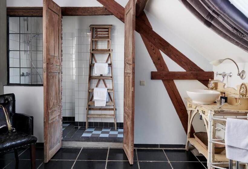 Номер Стандарт, Gasterie Lieve Hemel