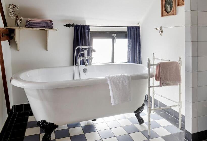 Номер Deluxe, Gasterie Lieve Hemel