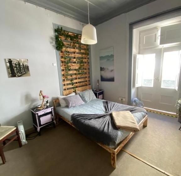 Quarto Triplo Deluxe, Faroway Hostel