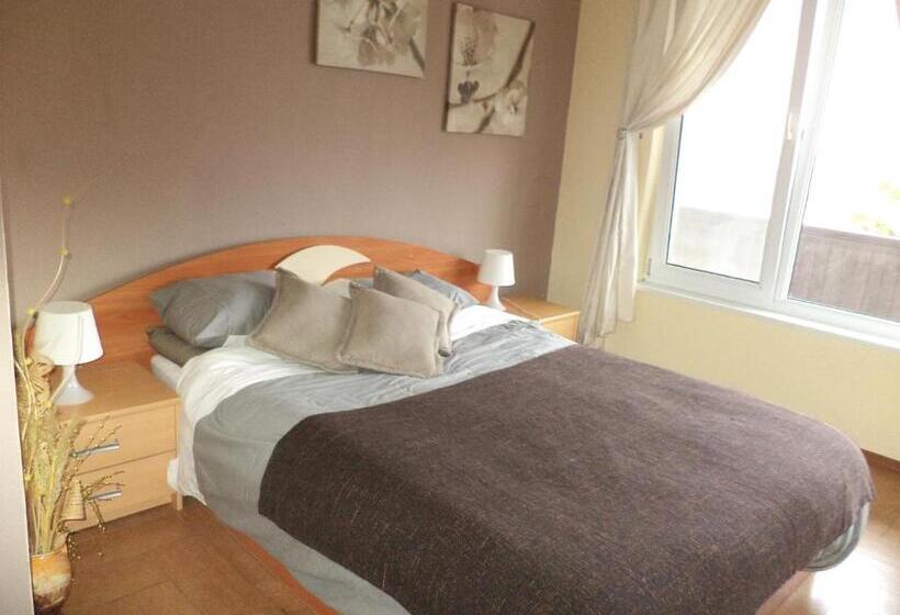 غرفة قياسية حمام مشترك, Elbarr Rogachevo