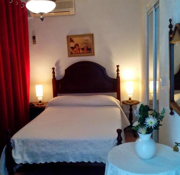 Quarto Estandar, Residência Matos Pereira