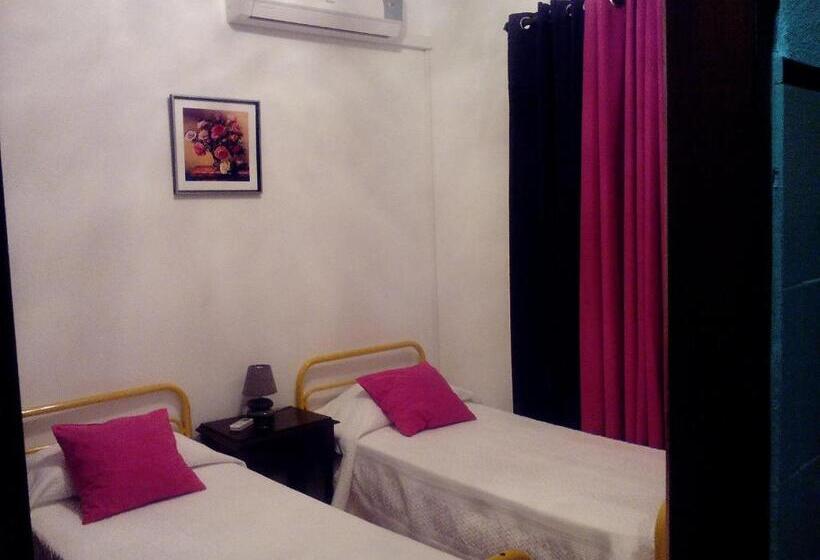Quarto Estandar, Residência Matos Pereira