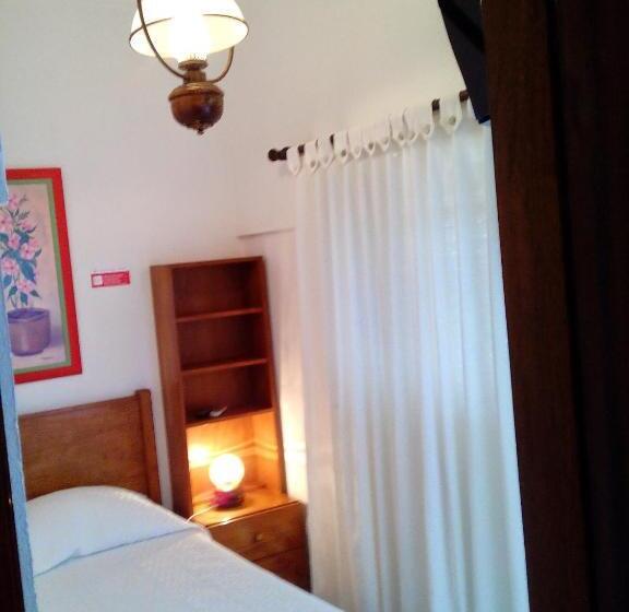 غرفة قياسية فردية, Residência Matos Pereira