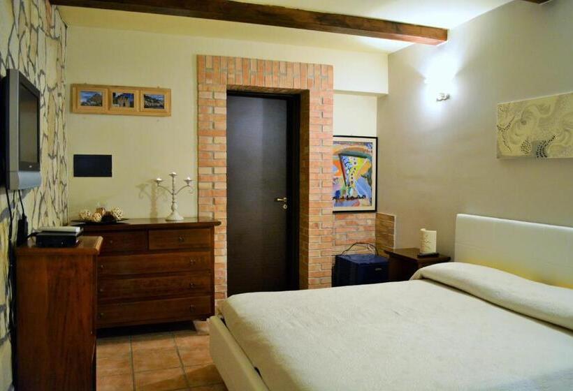 اتاق استاندارد, B&b La Collina Felice