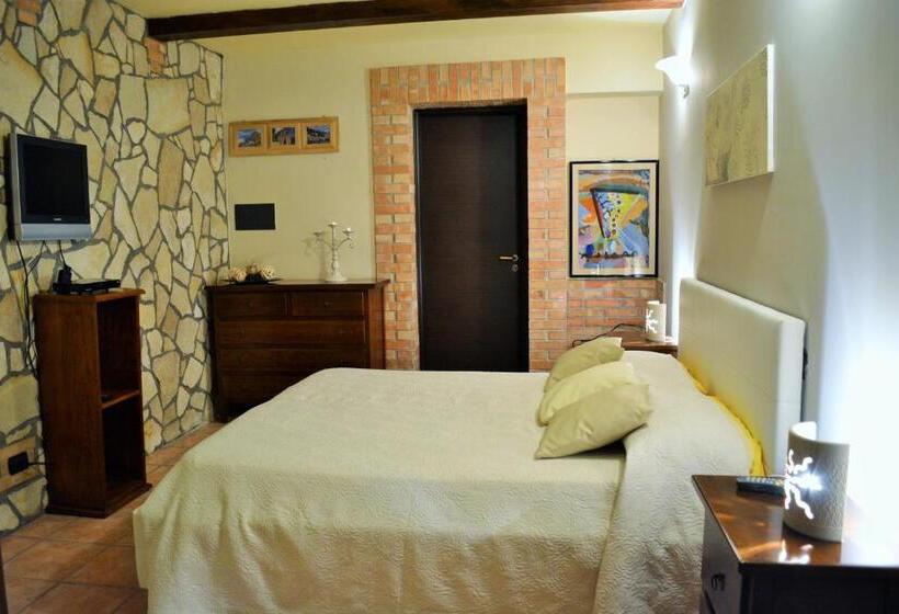 اتاق استاندارد, B&b La Collina Felice