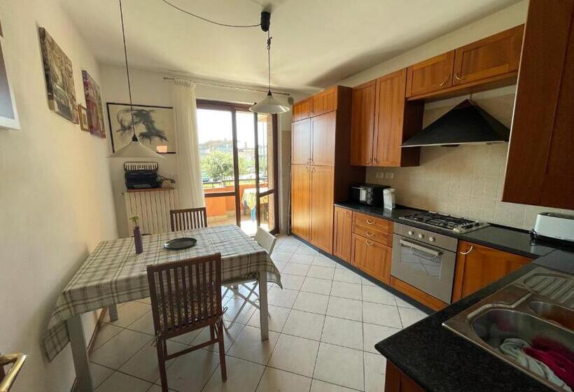 آپارتمان 1 خوابه با بالکن, B&b La Palma
