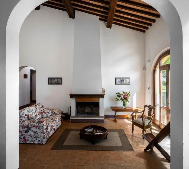 וילה עם חדר שינה אחד ובריכת שחיה, Fonte Sala