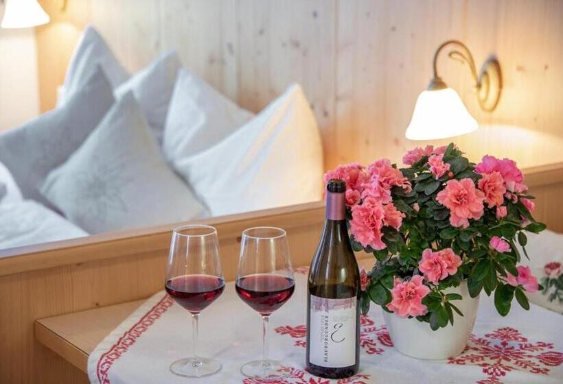 带2个卧室的公寓, Oberkantiolhof