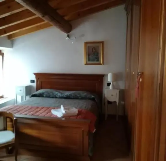 バス共有のスタンダードルーム, Bed & Breakfast Castello