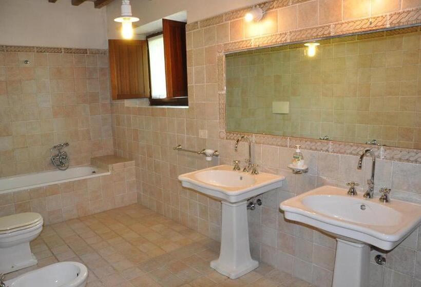 וילה עם חדר שינה אחד ובריכת שחיה, Campocane Oaks