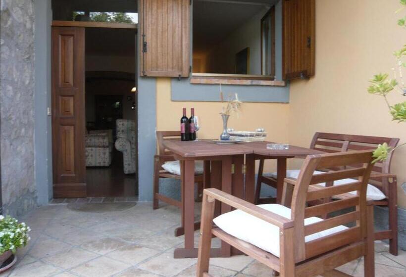 דירת שני חדרים, Campocane Oaks