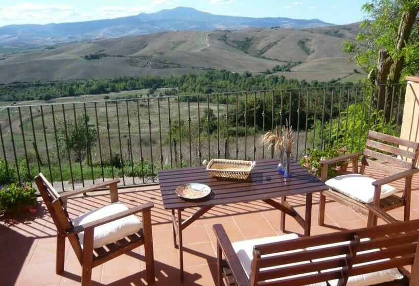 דירת חדר, Campocane Oaks