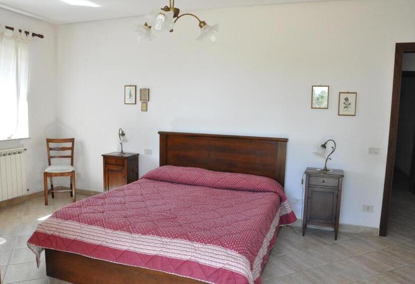 דירת שני חדרים, Campocane Oaks