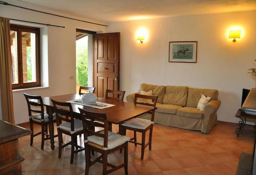 וילה עם חדר שינה אחד ובריכת שחיה, Campocane Oaks