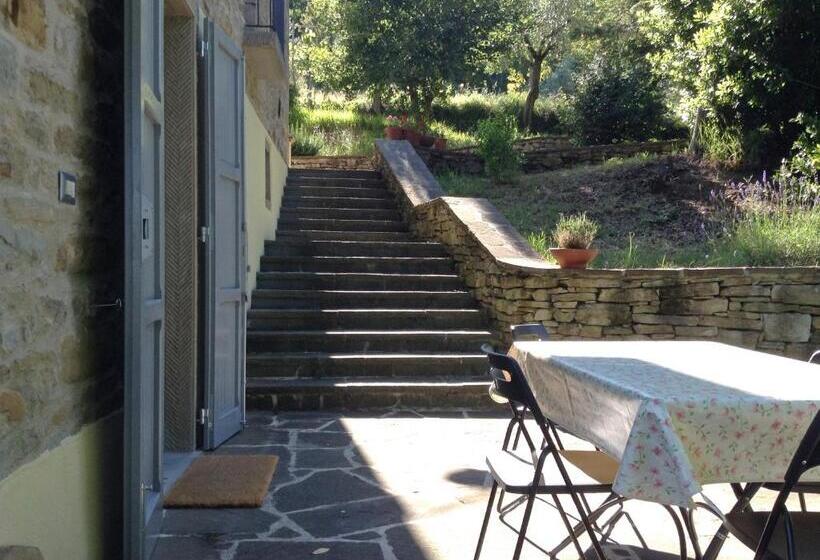 침실 1개 아파트, La Doccia