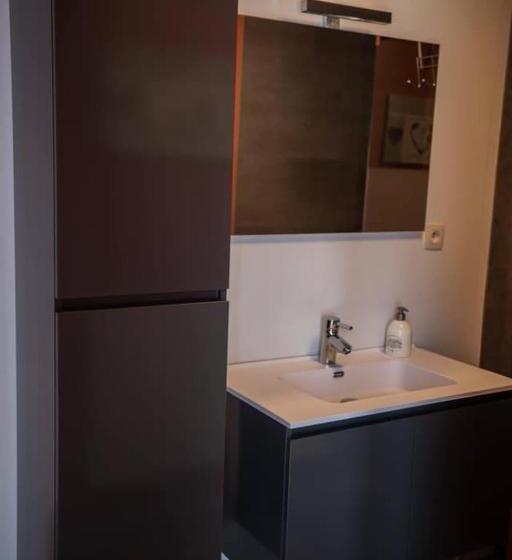 اتاق استاندارد با چشم‌انداز باغ, Repos De La Fontaine