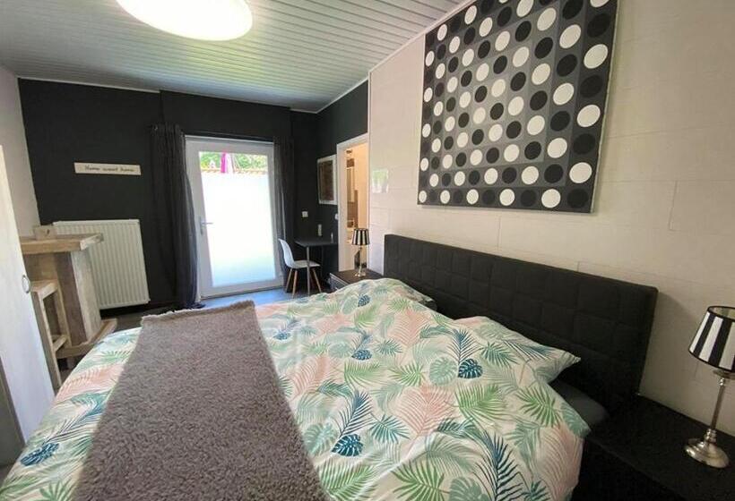 اتاق استاندارد, Repos De La Fontaine