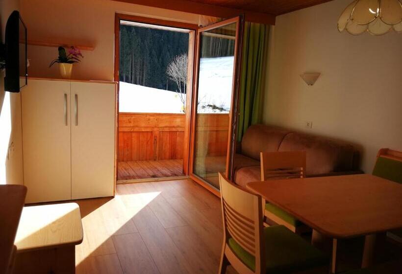 Апартаменты 1 Спальня Вид на Сад, Residence Bannwald