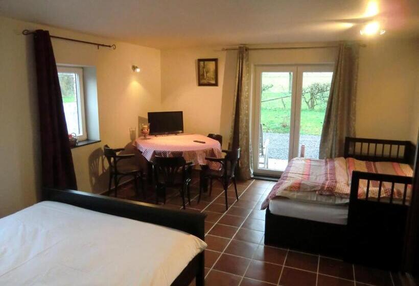 Студия Стандарт, B&b Au Coeur De Villers