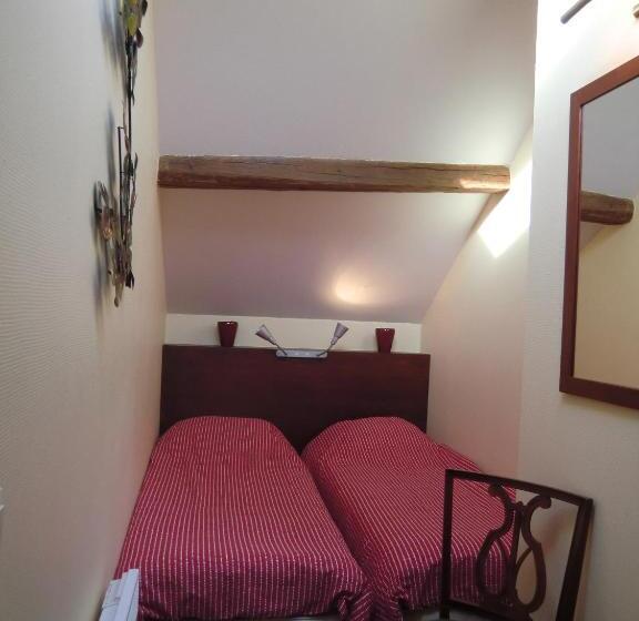 Апартаменты 3 Спальни, B&b Au Coeur De Villers