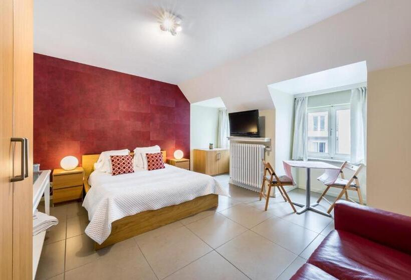 اتاق راحتی, B&b Vis à Vis