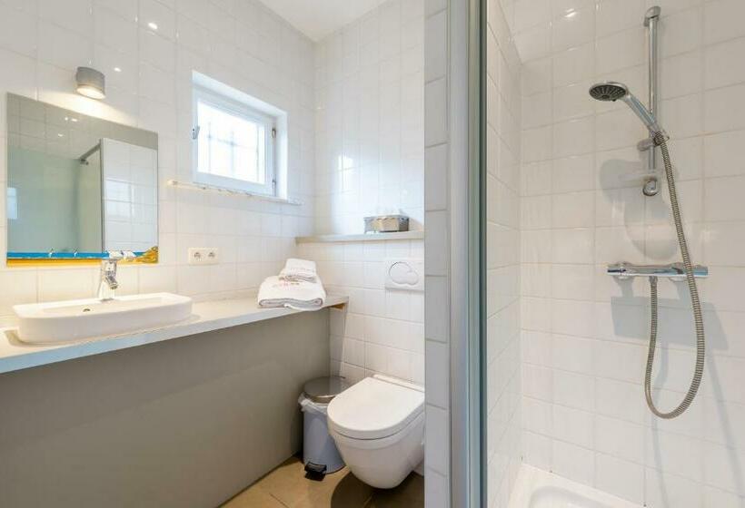 Студия Стандарт, B&b Vis à Vis
