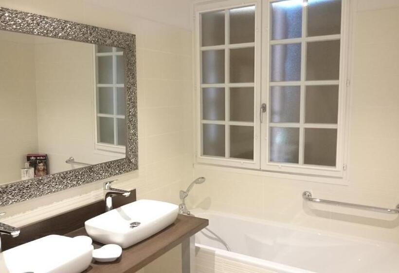 غرفة عائلية, Domaine De Paguy