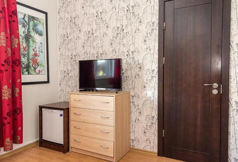 اتاق استاندارد سه نفره, Guest House Pasaulio Krastas