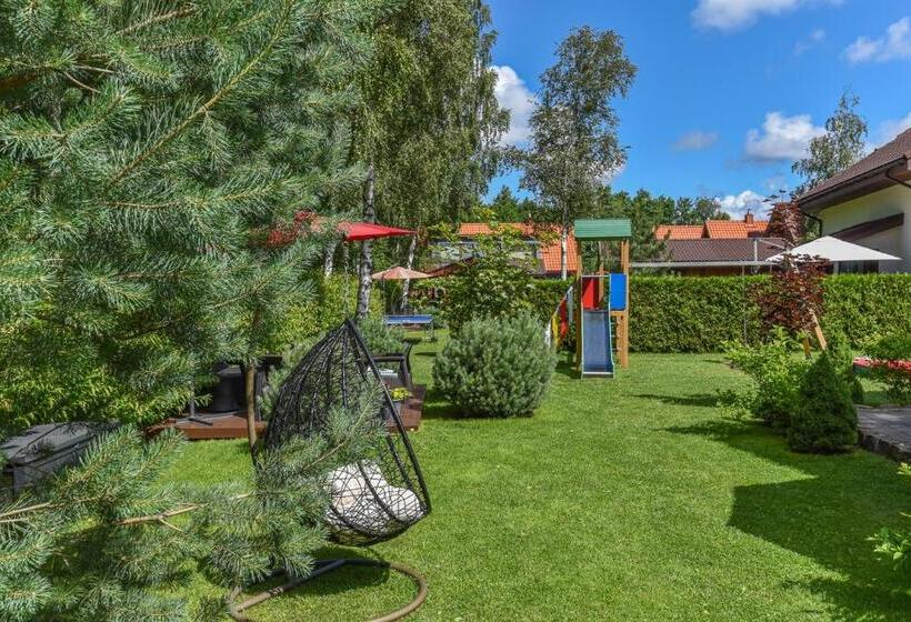 اتاق استاندارد چهار تخته, Guest House Pasaulio Krastas