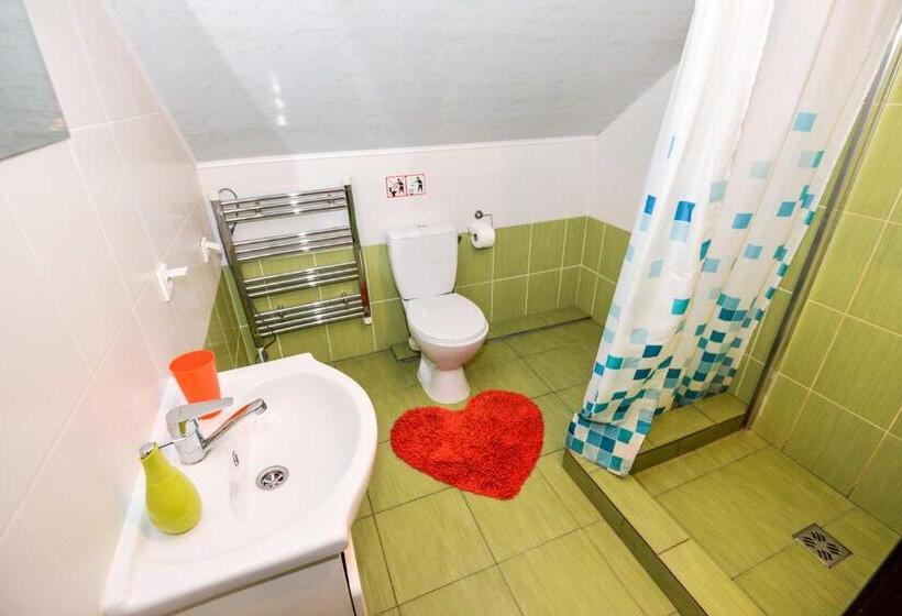 اتاق کلاسیک چهارنفره, Guest House Pasaulio Krastas