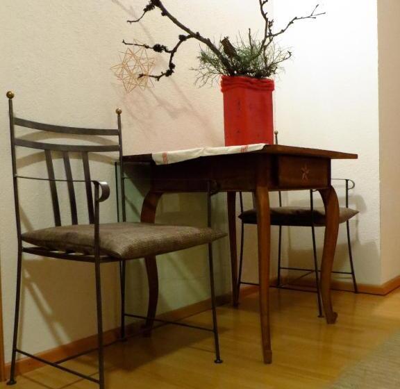 발코니가 있는 2 베드룸 아파트, Haus Matt